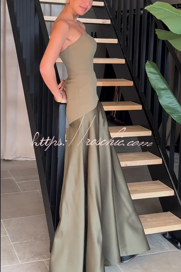 Tijdloze Elegantie Satijnen Patchwork Straploze Flared Maxi Jurk