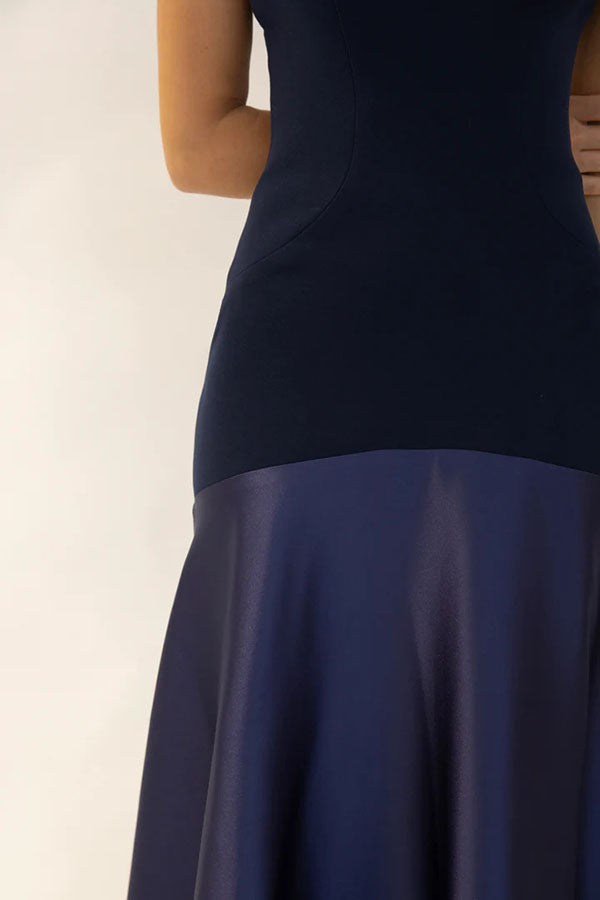 Tijdloze Elegantie Satijnen Patchwork Straploze Flared Maxi Jurk