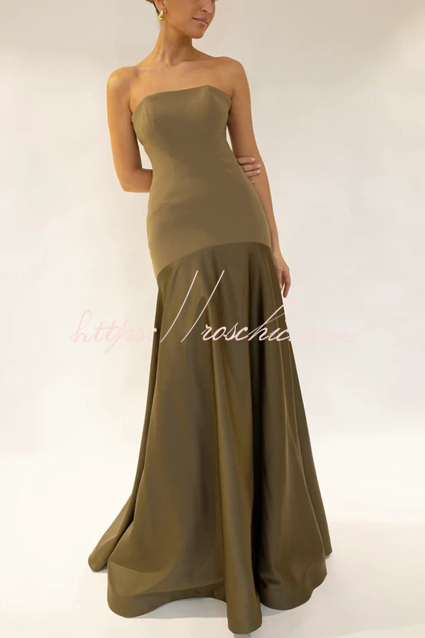 Tijdloze Elegantie Satijnen Patchwork Straploze Flared Maxi Jurk