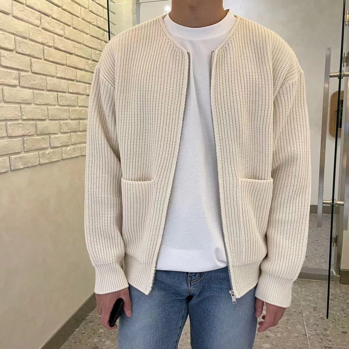 Milo | vest
