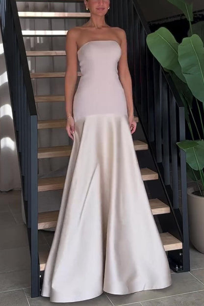 Tijdloze Elegantie Satijnen Patchwork Straploze Flared Maxi Jurk